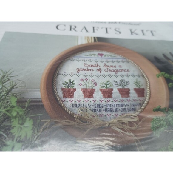 BHG Crafts Kit Counted Cross Stitch Samplers Winter Garden Lot Of 2 - Picture 4 of 7